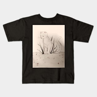 Large cat in forest Kids T-Shirt